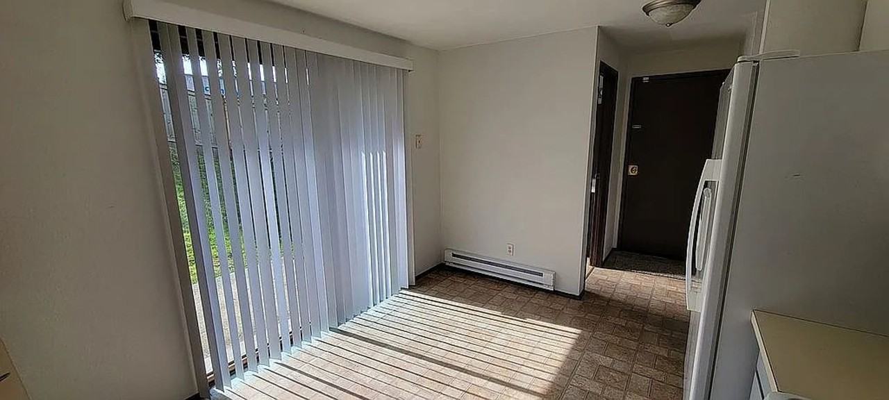 622 91st Ave SE - Photo 5 of 23