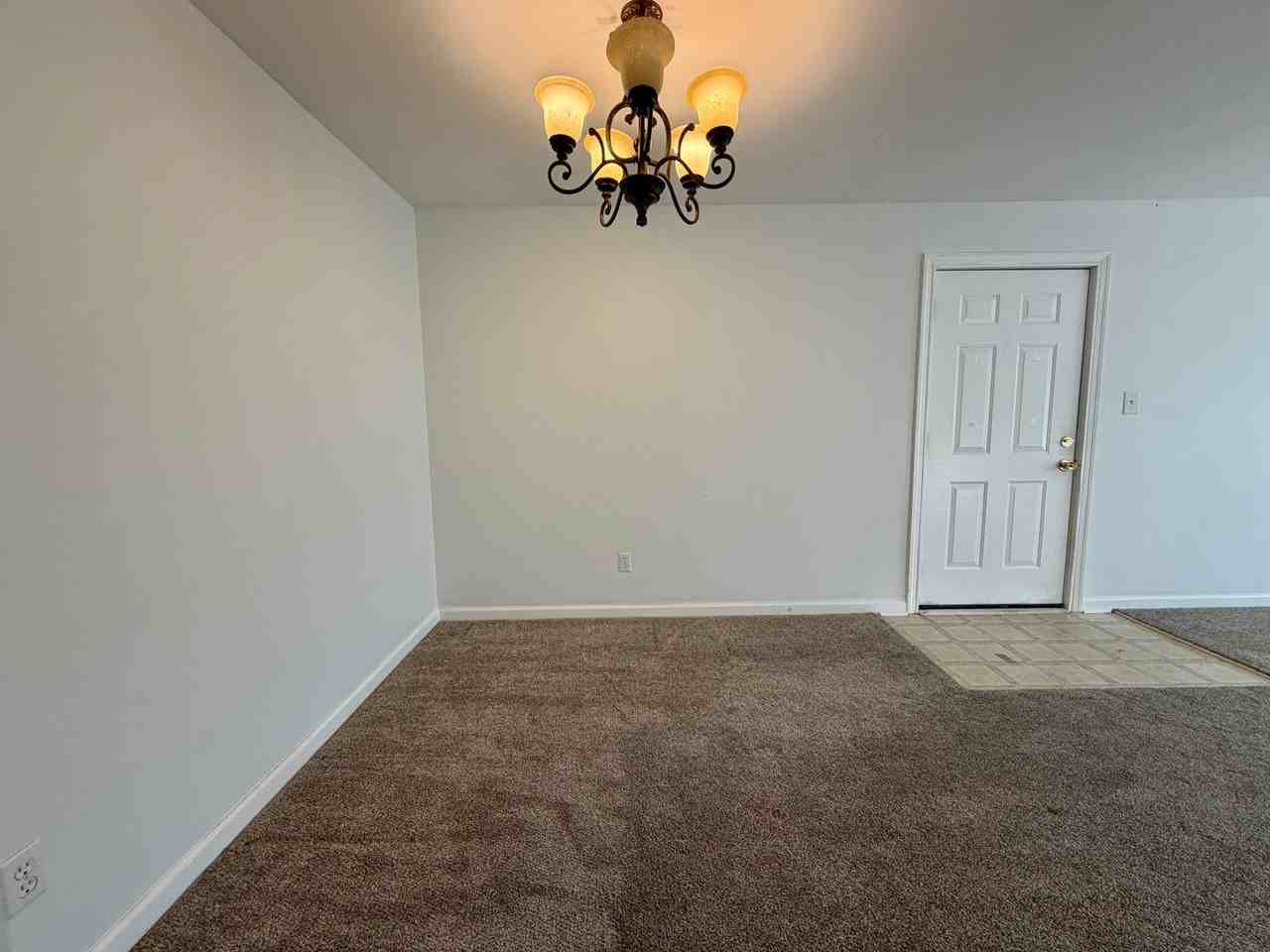Chesterfield Parkview Condos - Photo 7 of 45
