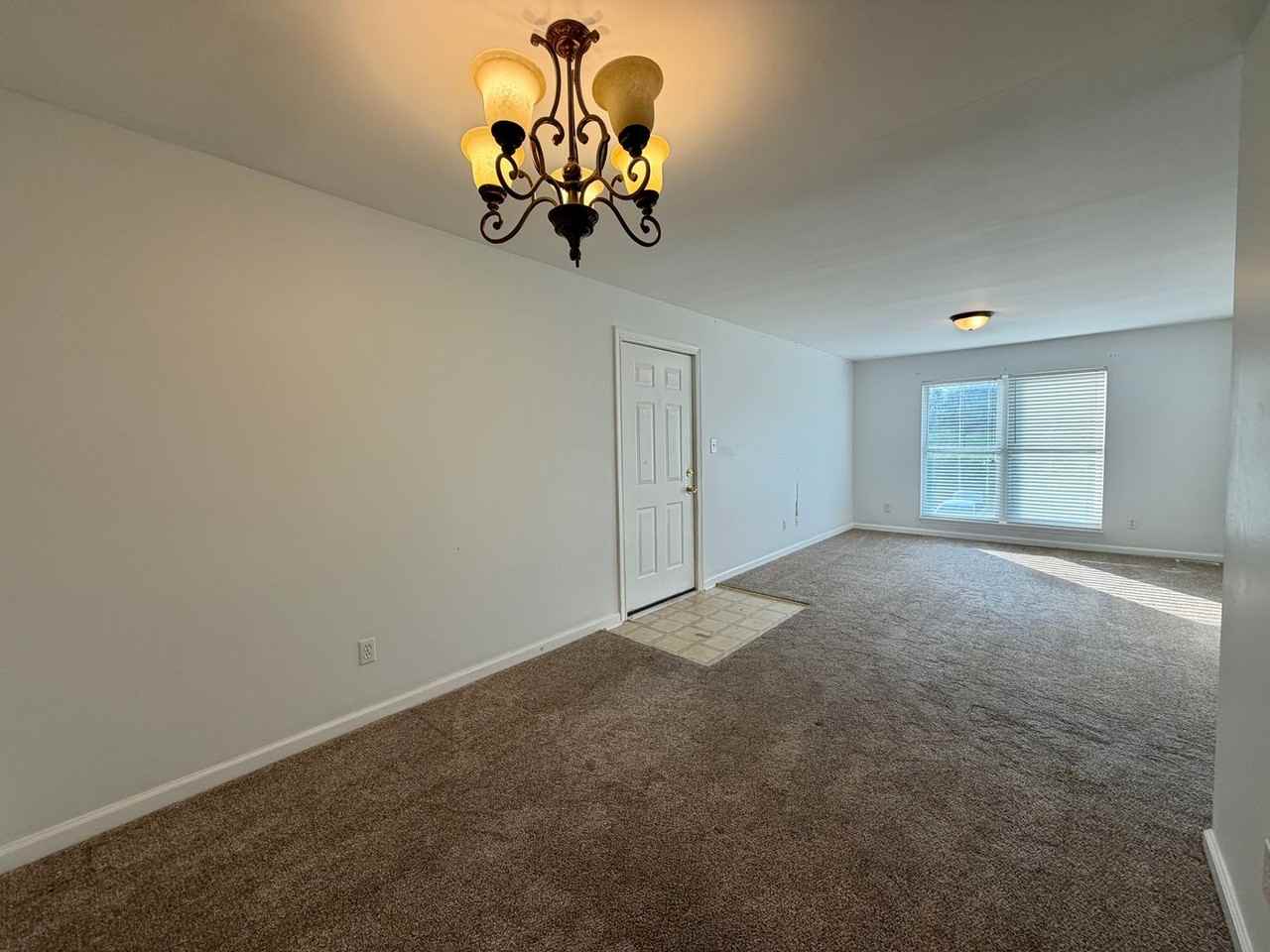 Chesterfield Parkview Condos - Photo 7 of 42