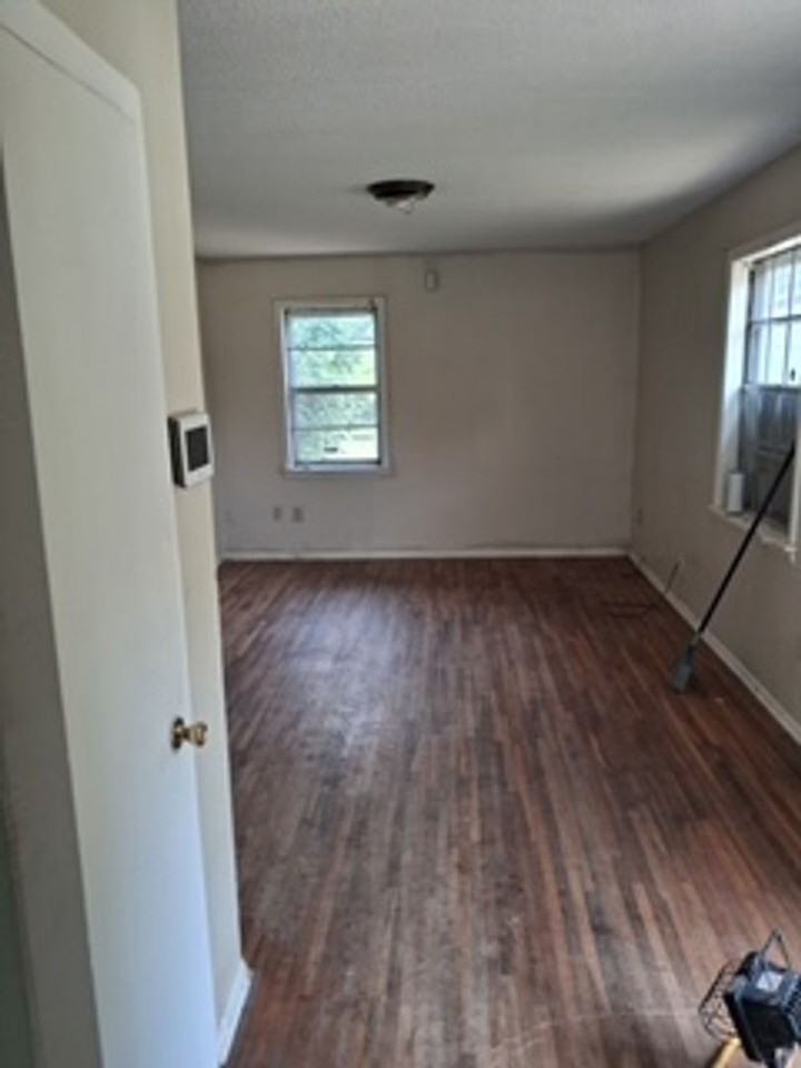 4637 Appleville St - Photo 2 of 6
