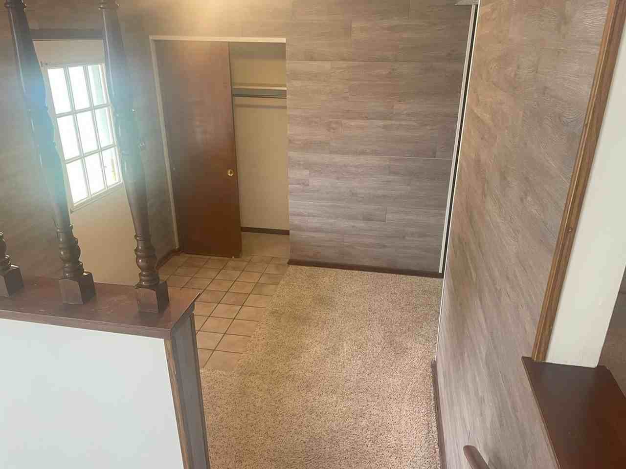 6225 Willowcrest Dr - Photo 4 of 26