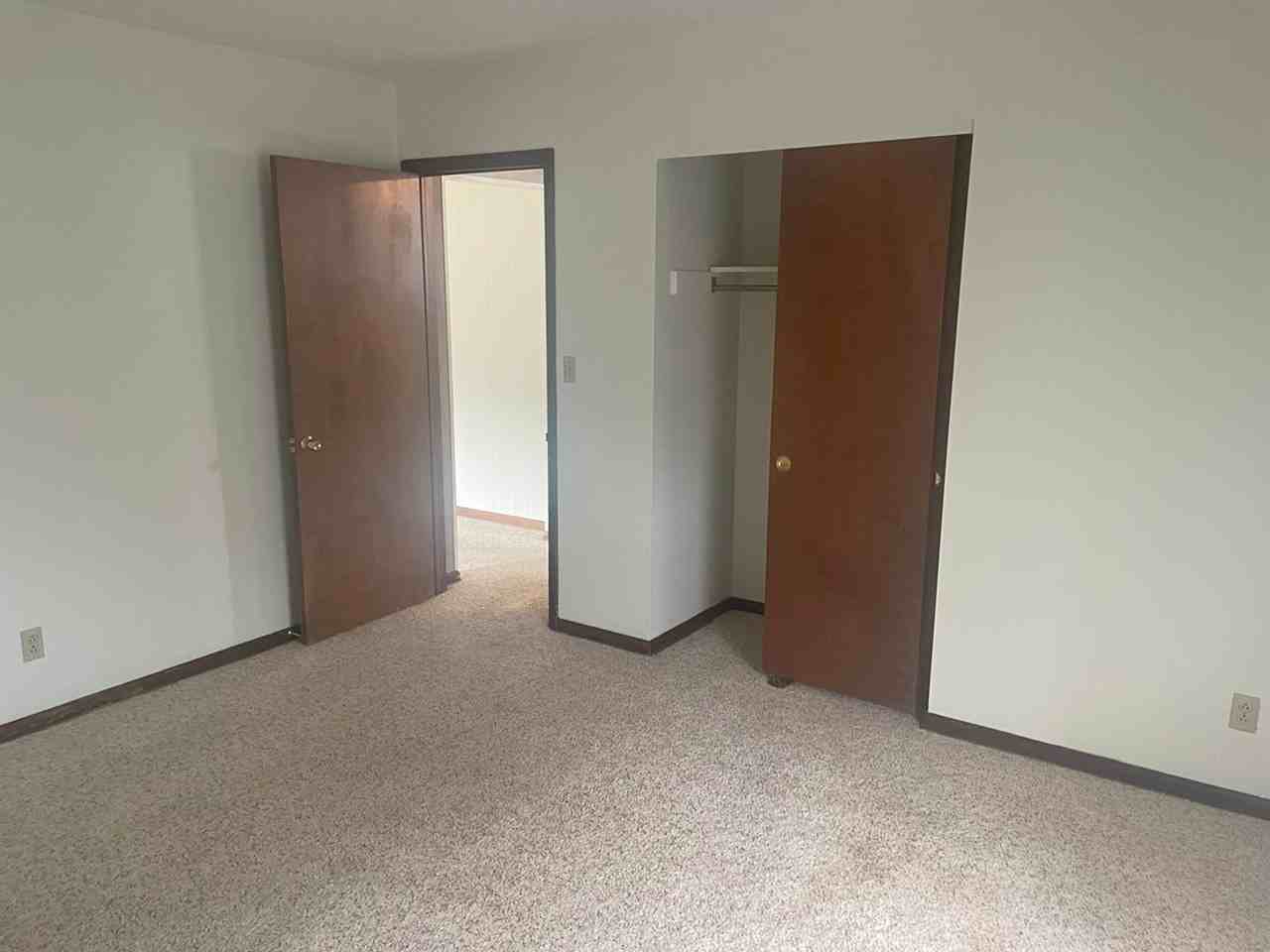 6225 Willowcrest Dr - Photo 7 of 26