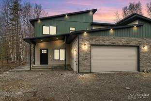 7442 N Paw St #2 - Photo 1 of 1