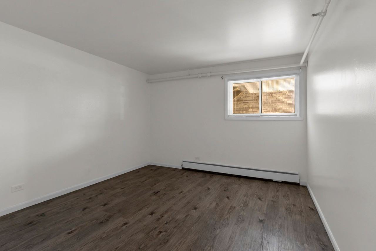 Move-In Ready Apartment – Heat & Gas Included! - Photo 6 of 17