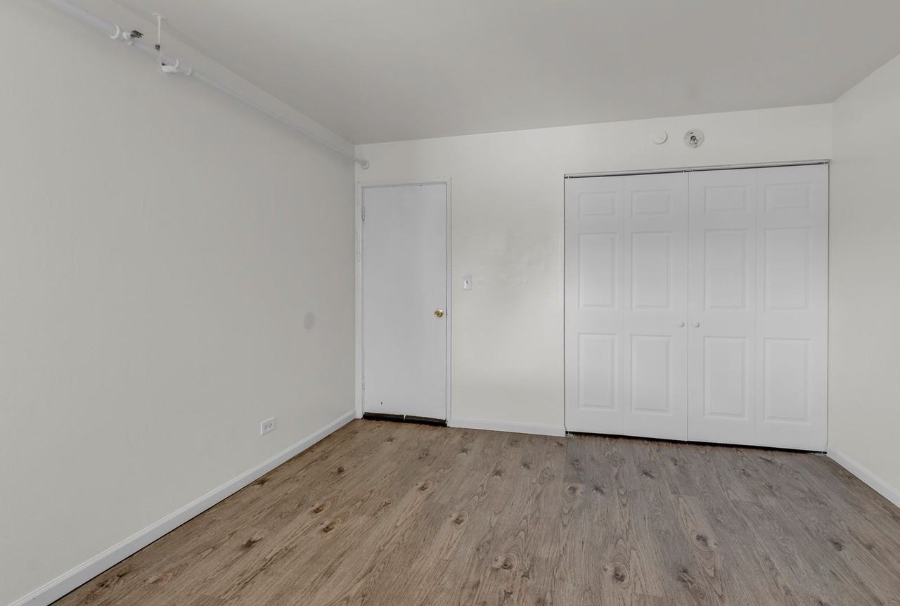 Move-In Ready Apartment – Heat & Gas Included! - Photo 7 of 17