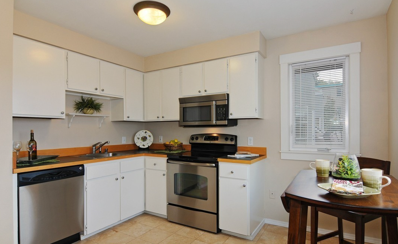 3626 14th Ave W #204 - Photo 2 of 11
