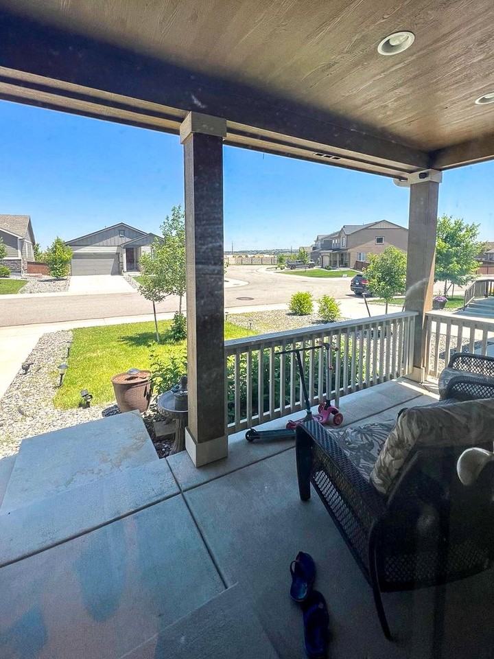16106 Alberta Dr - Photo 3 of 33