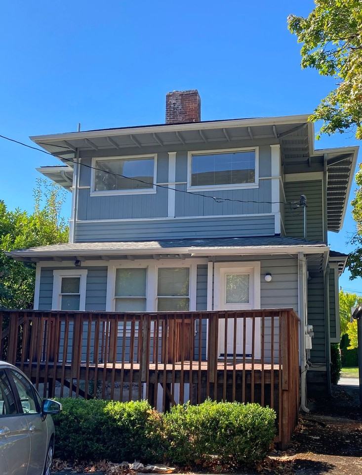 121 Nw 8th St - Photo 2 of 19