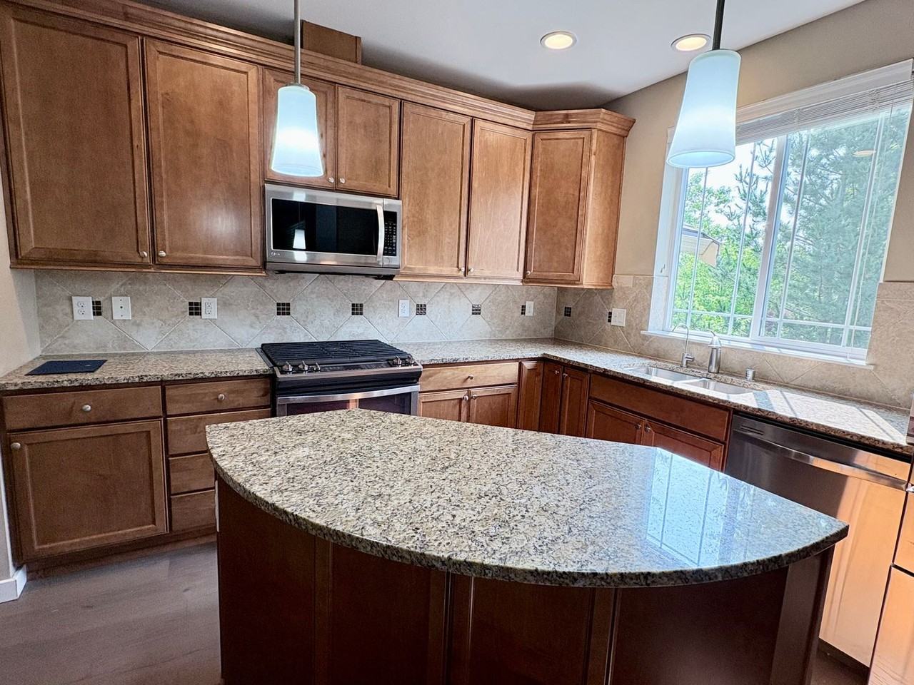 34822 Se Jacobia St - Photo 4 of 22