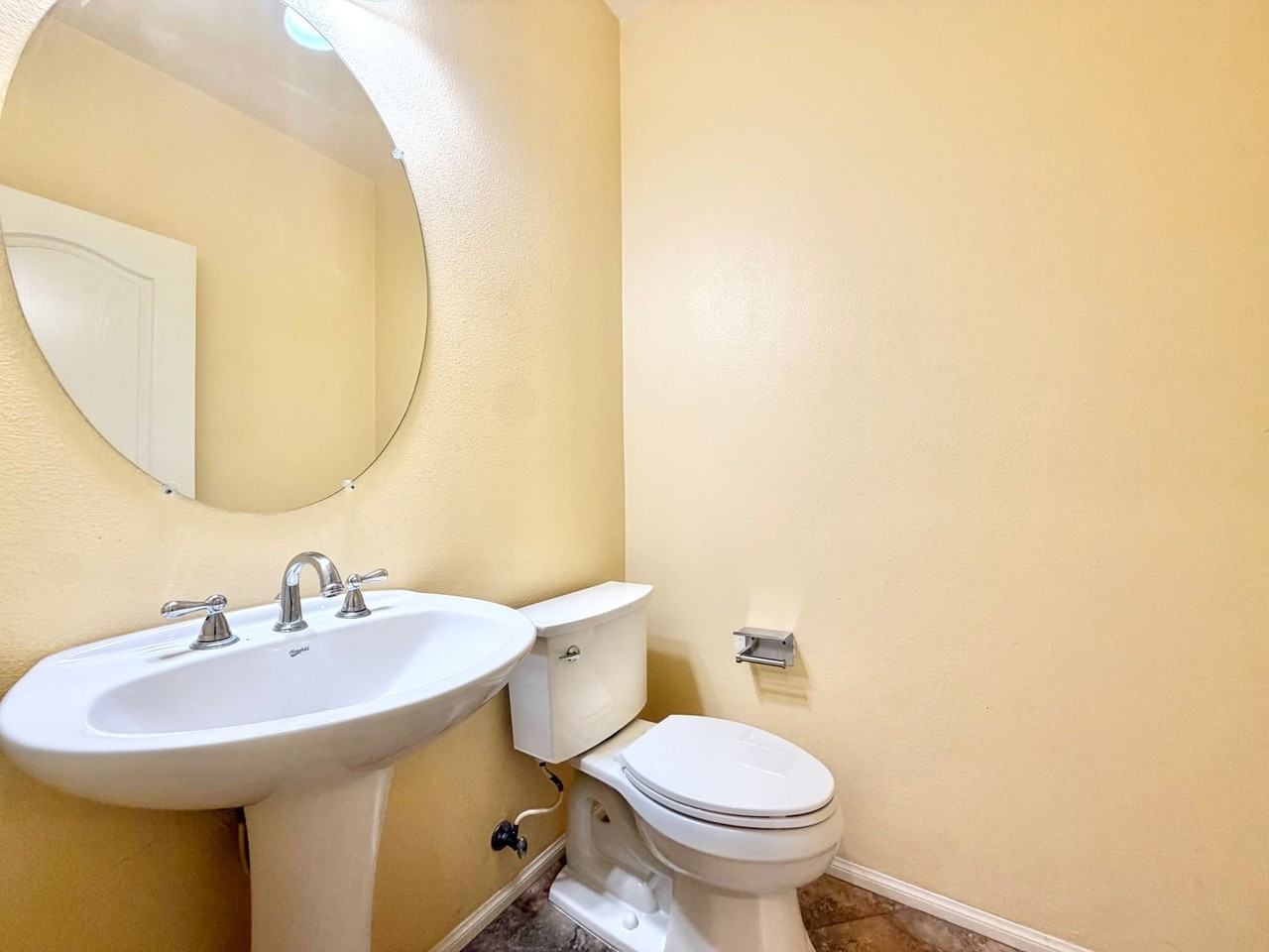 31551 Mendocino Ct - Photo 4 of 33