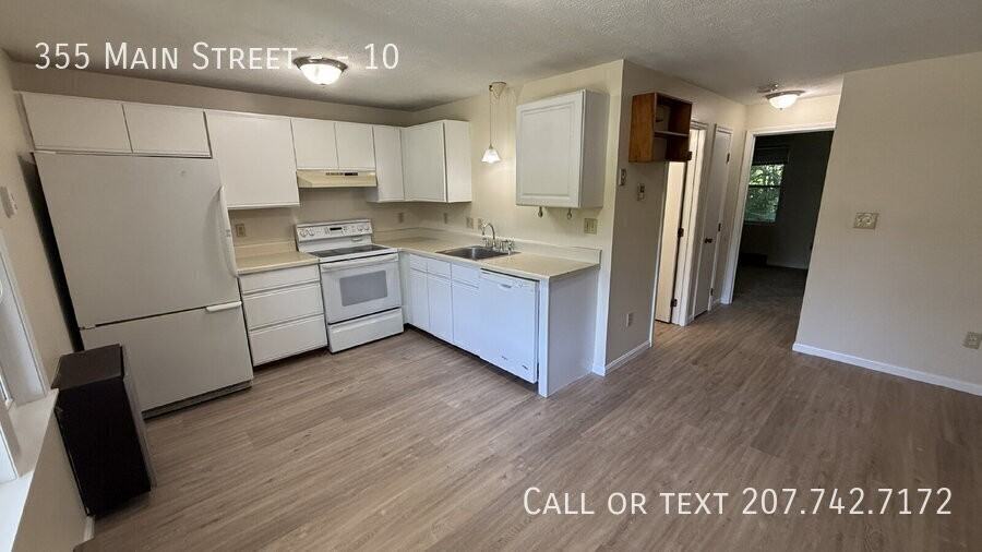 355 Main St #10 - Photo 4 of 20