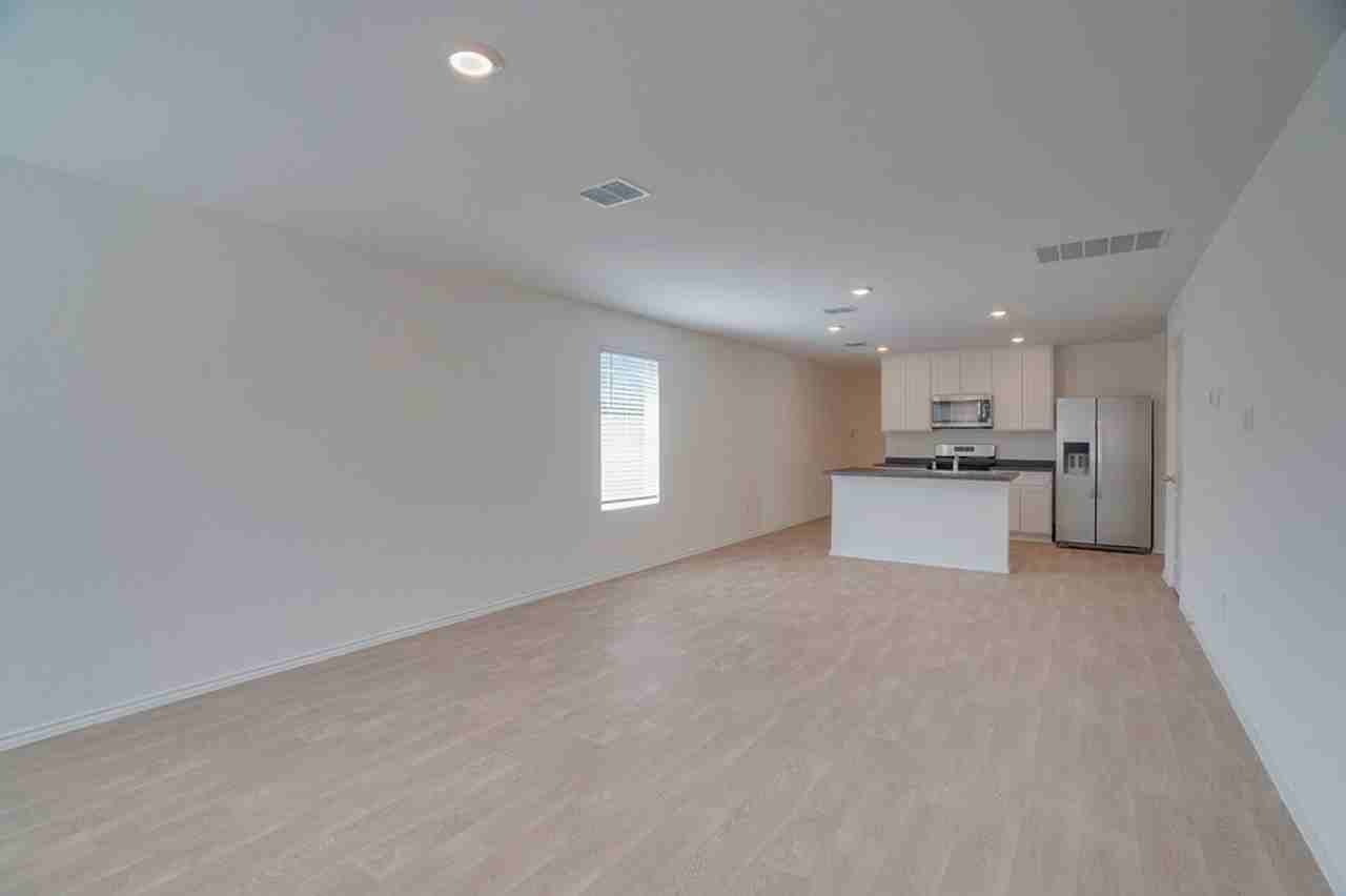 158 Alkali Dr - Photo 3 of 20