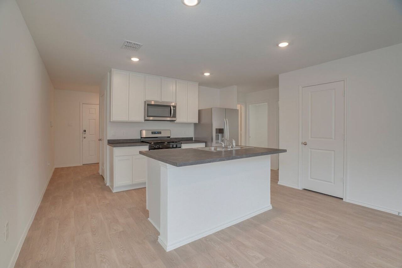 158 Alkali Dr - Photo 5 of 20