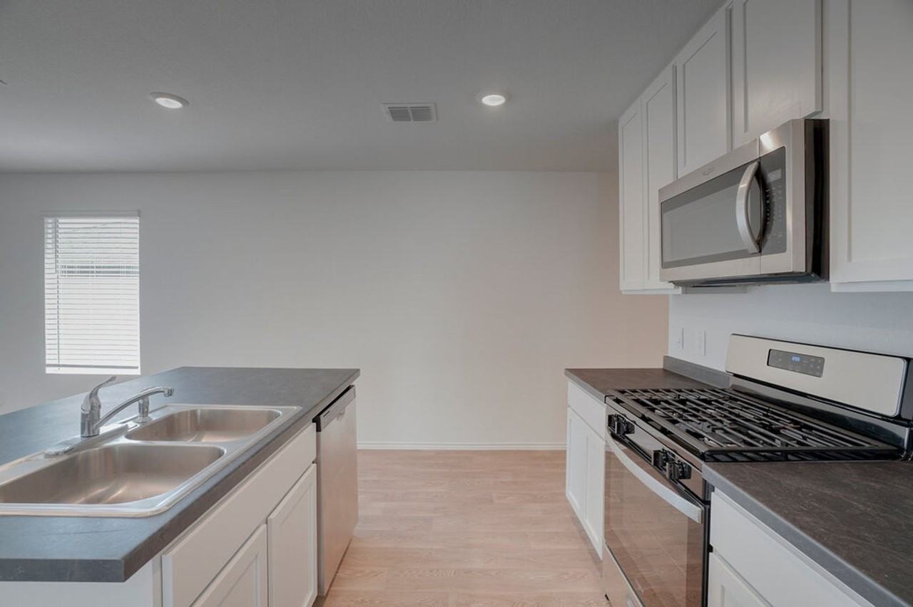 158 Alkali Dr - Photo 6 of 20