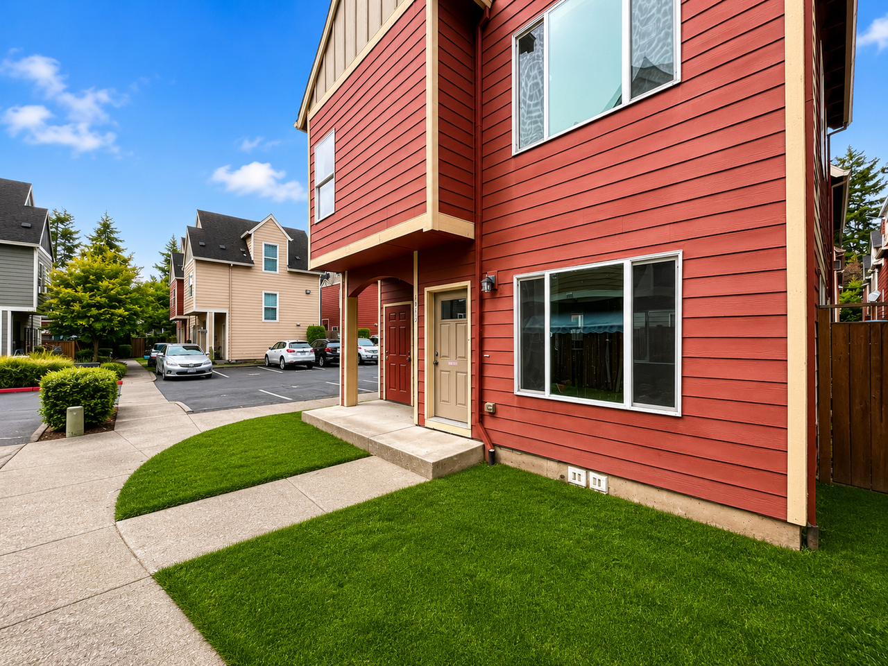 1517 Se 127th Ave #9 - Photo 3 of 36
