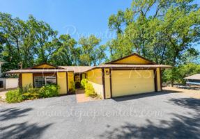 featured image of 19046 Digger Pine St