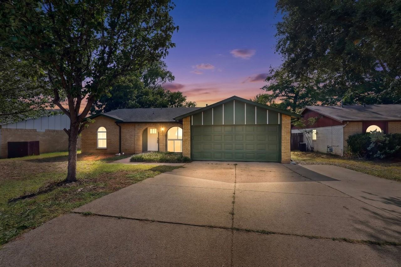 2606 Hilldale Blvd