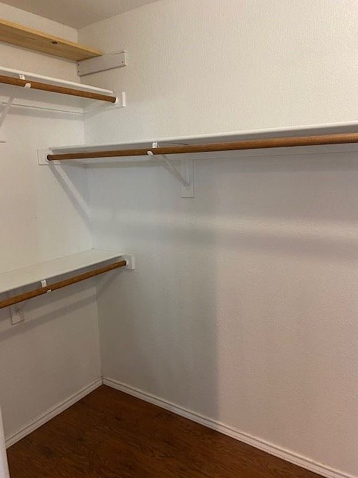 4807 Fordham St - Photo 5 of 17