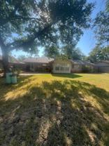 1526 Rosewood Dr - Photo 1 of 1