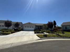 featured image of 2637 W Andrew Ln