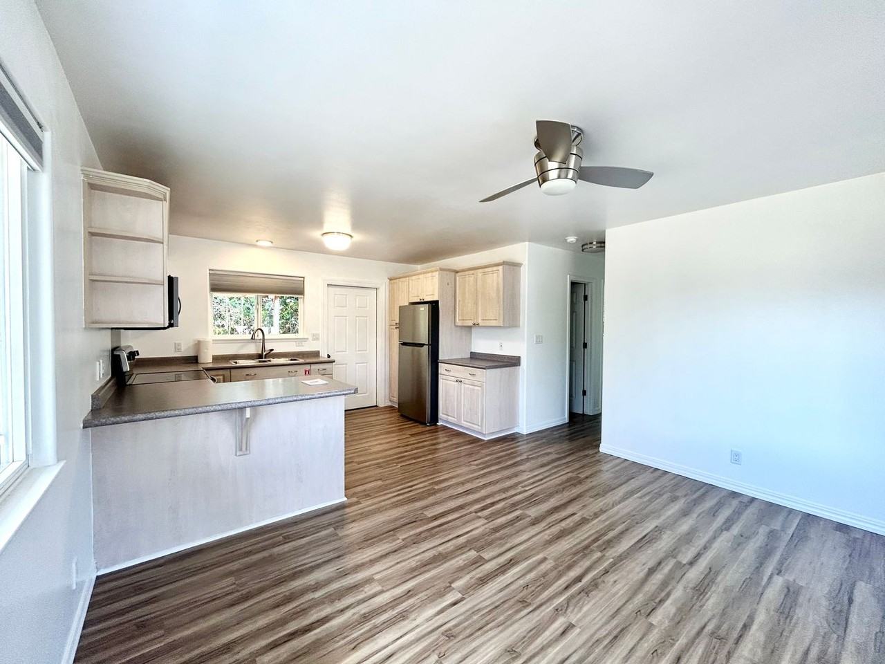 224 Hiolani St - Photo 6 of 14