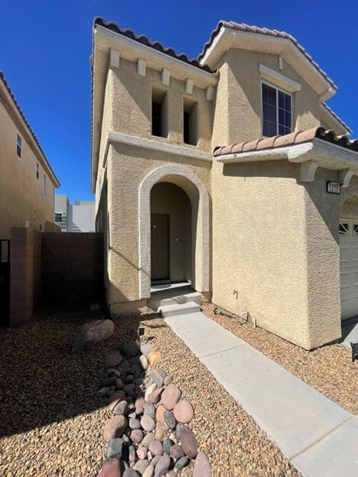 5298 Caprock Canyon Ave - Photo 3 of 40