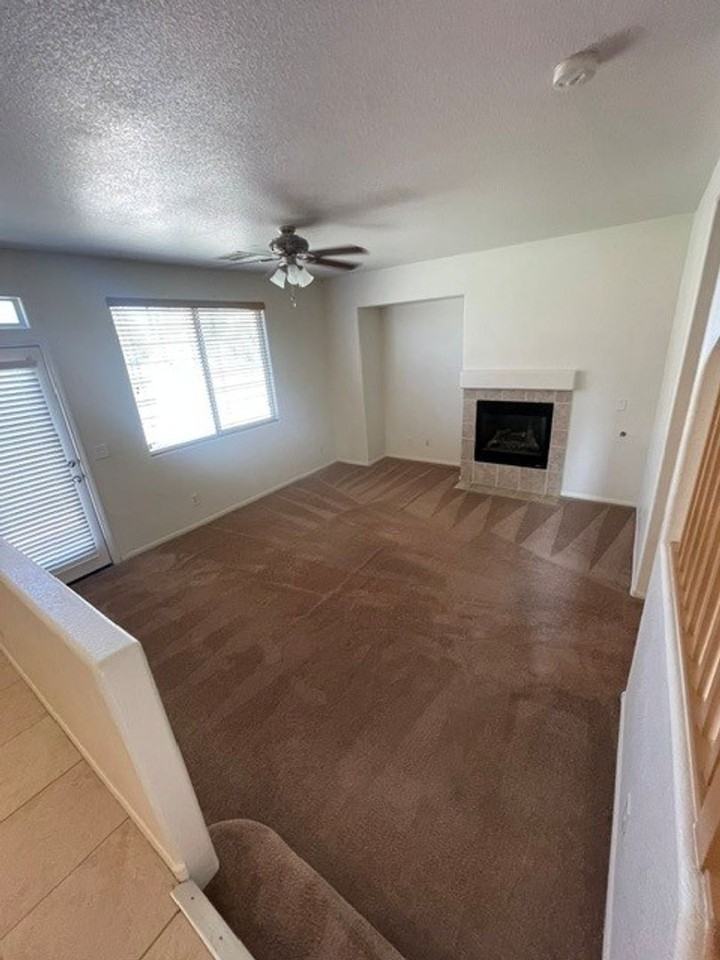 5298 Caprock Canyon Ave - Photo 5 of 40