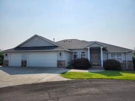 featured image of 106 Prestwick Ln