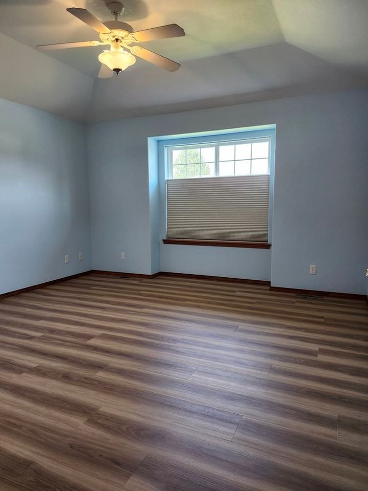 106 Prestwick Ln - Photo 6 of 39