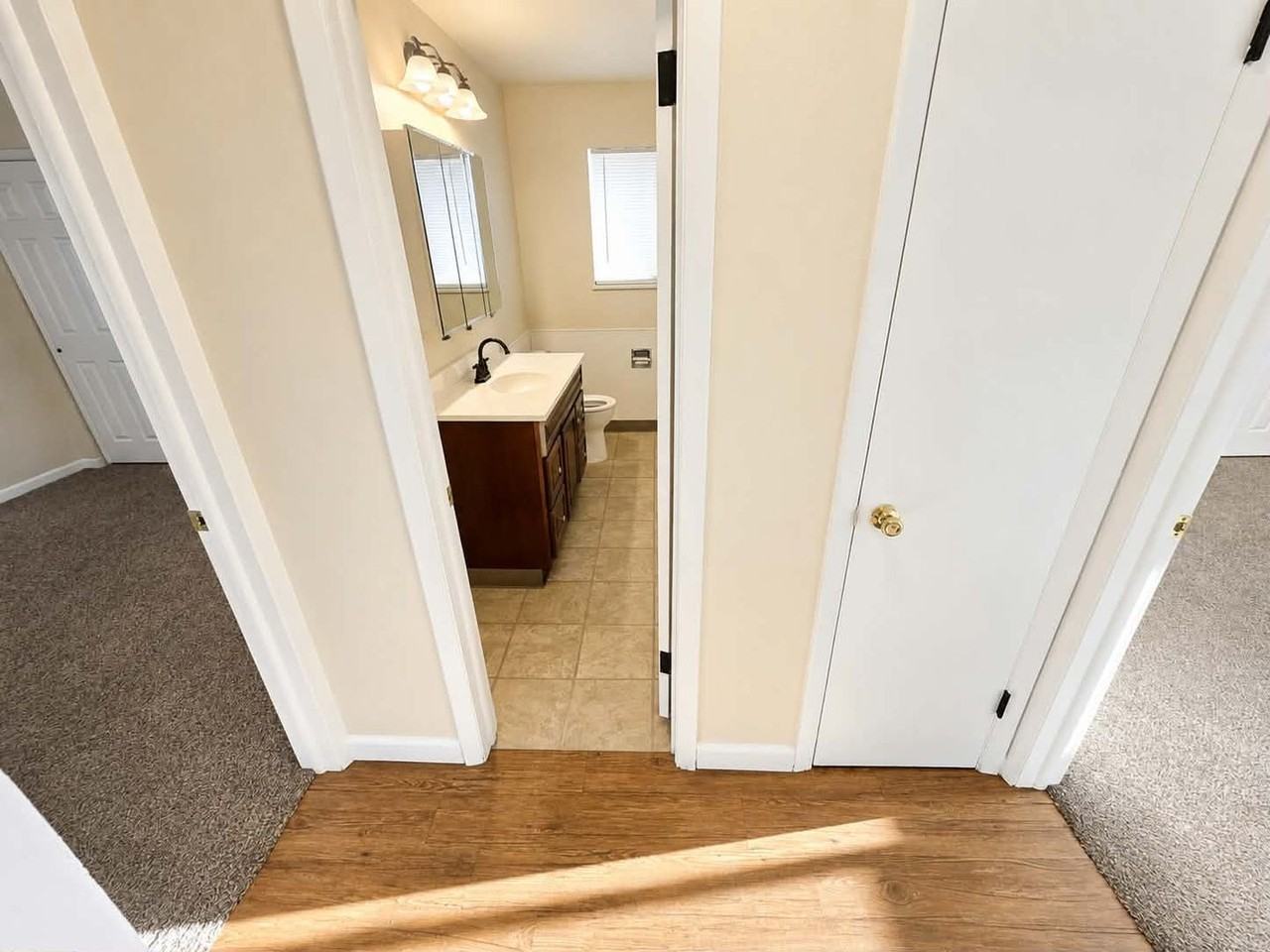 3020 Denver St - Photo 5 of 8