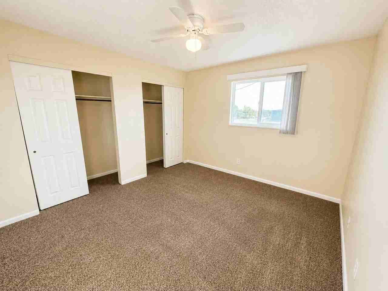 3020 Denver St - Photo 6 of 8