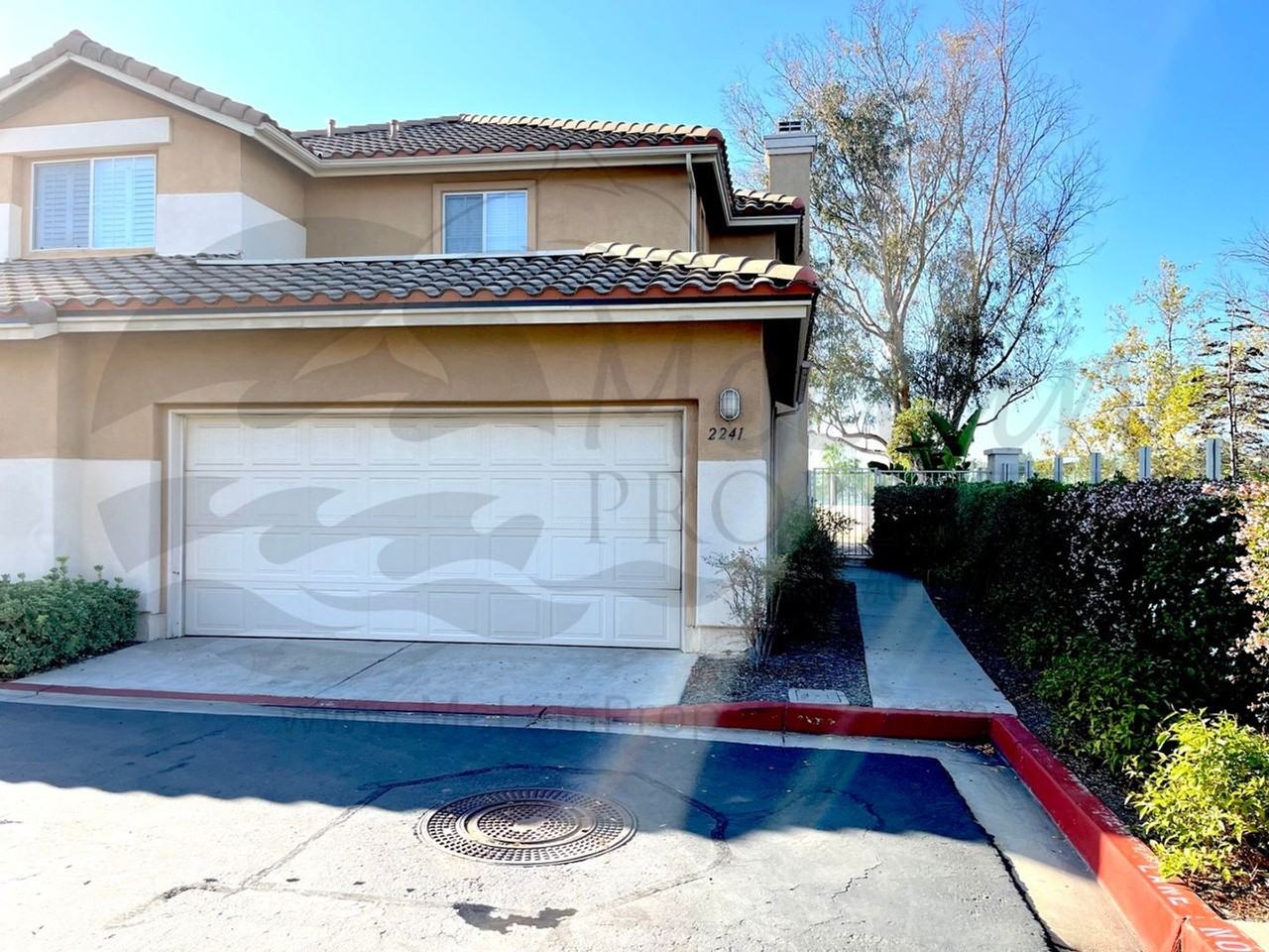2241 Lago Ventana - Photo 2 of 29