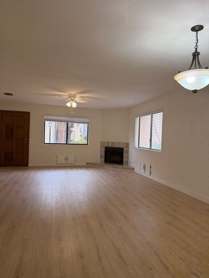 3759 E Edison St - Photo 5 of 24