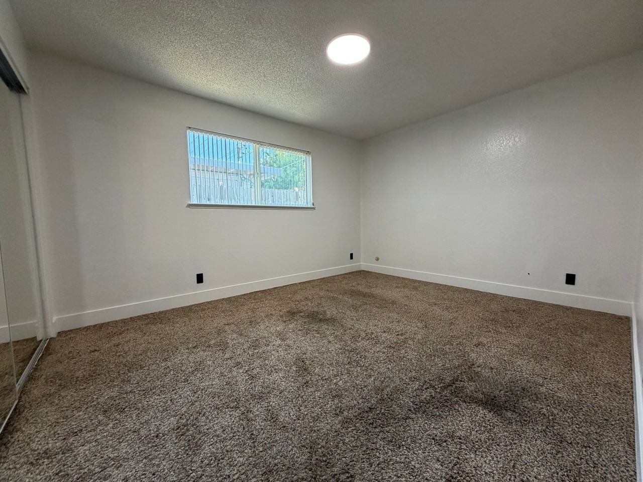 3614 S Port Dr - Photo 5 of 23