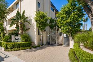 featured image of 16901–16915 Napa St