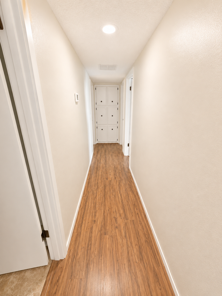 11741 Vail Rd Se - Photo 6 of 16
