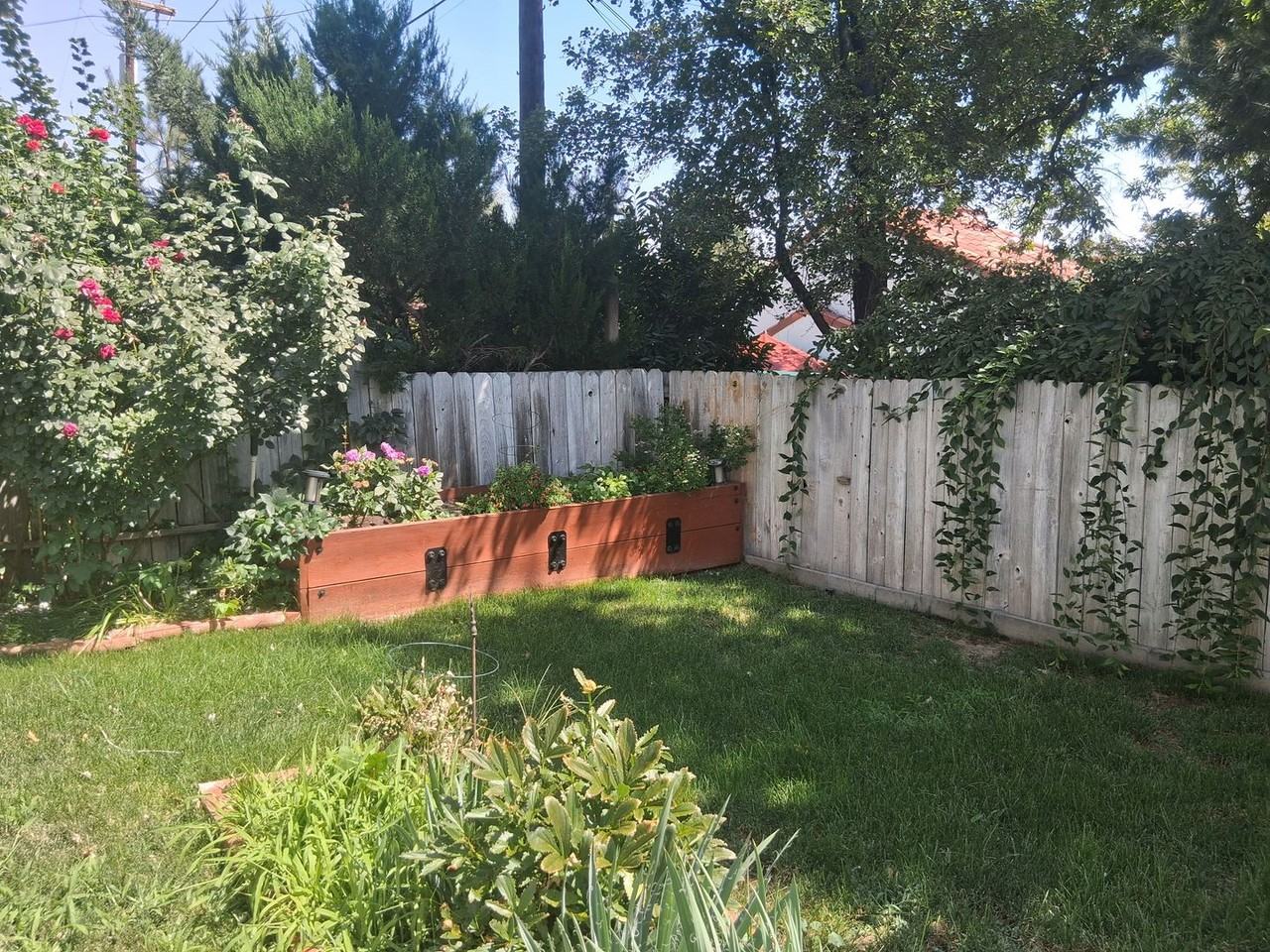 156 Bret Harte Ave - Photo 5 of 40
