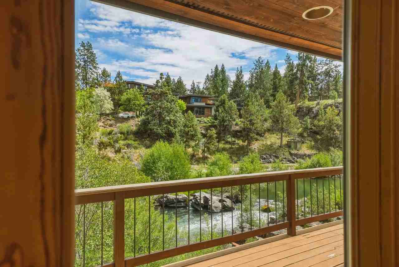 637 Nw Silver Buckle - Photo 7 of 50