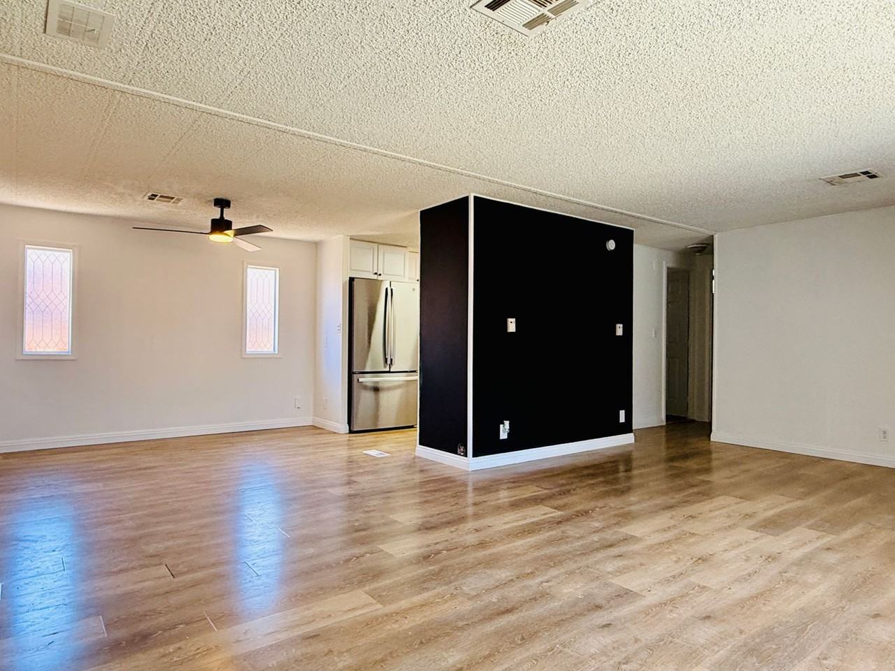 416 Valley St - Photo 3 of 16