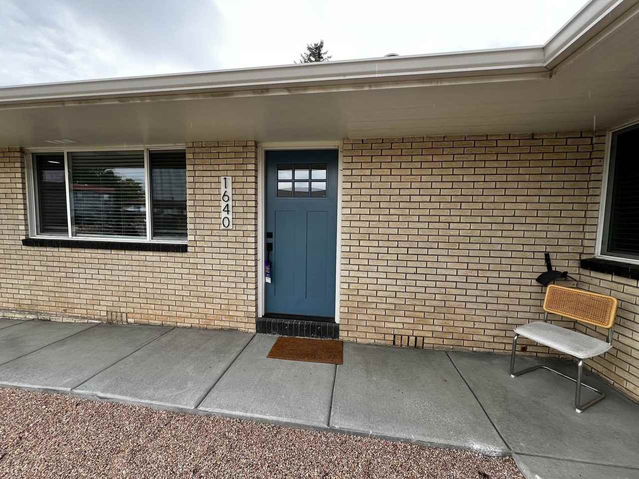 1640 Cheyenne Ave - Photo 3 of 15
