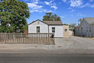 270 Quincy St - Photo 1 of 1