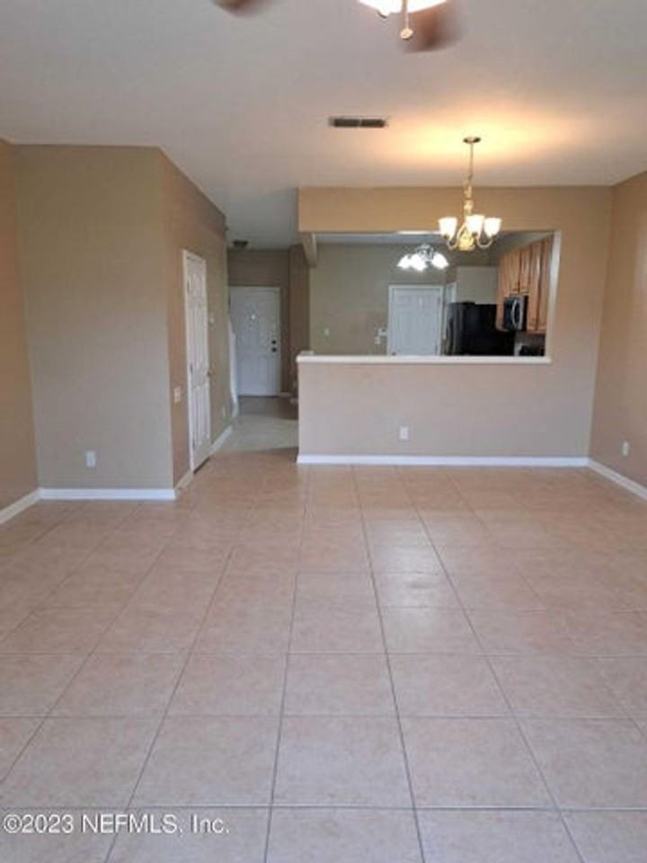 7540 Red Crane Ln - Photo 3 of 14