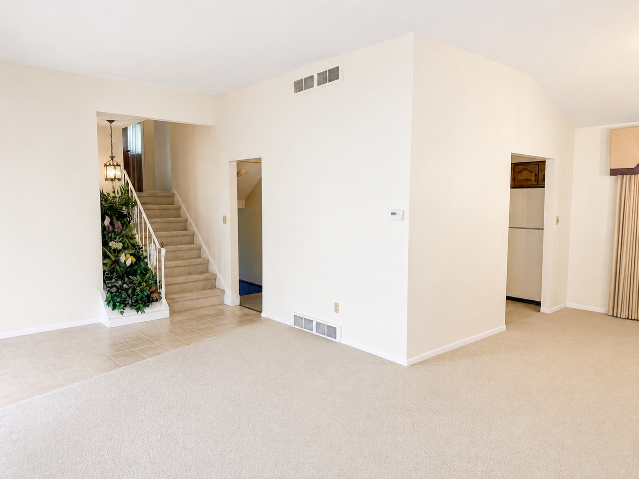 4744 Carsten Ln - Photo 3 of 24