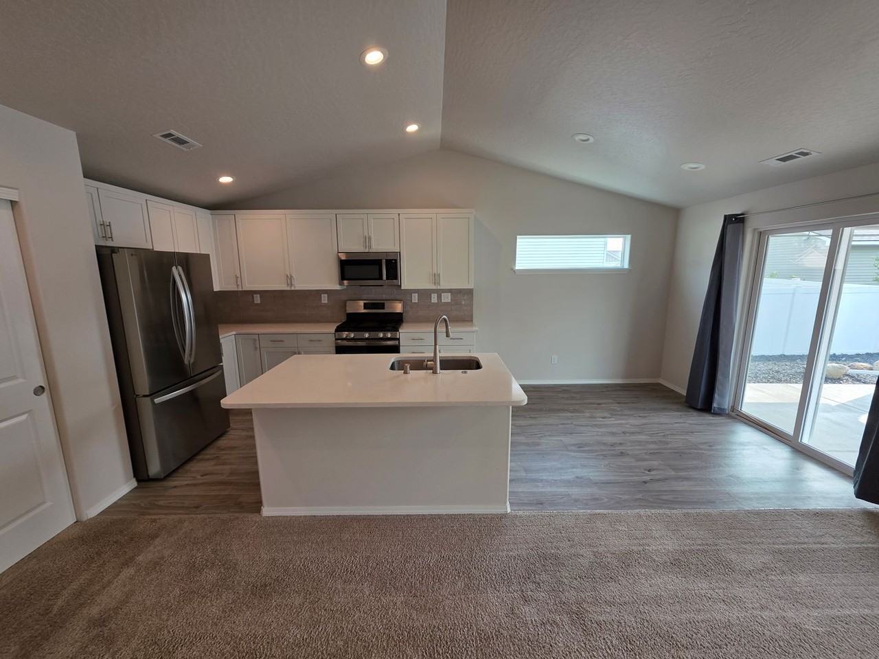 918 S Cougar St - Photo 5 of 18