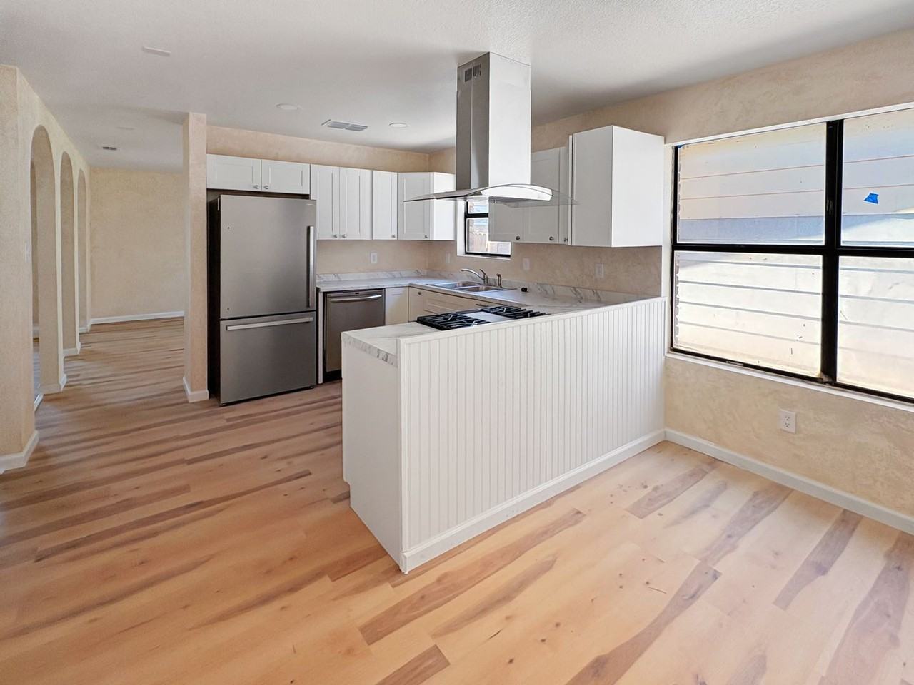 3521 Camino Real - Photo 4 of 11