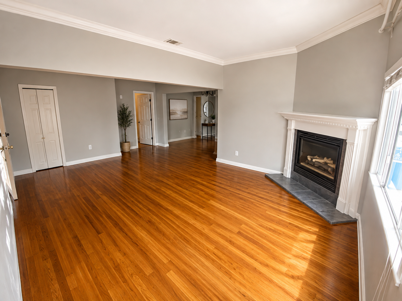 4557 Edgeware Rd - Photo 5 of 11