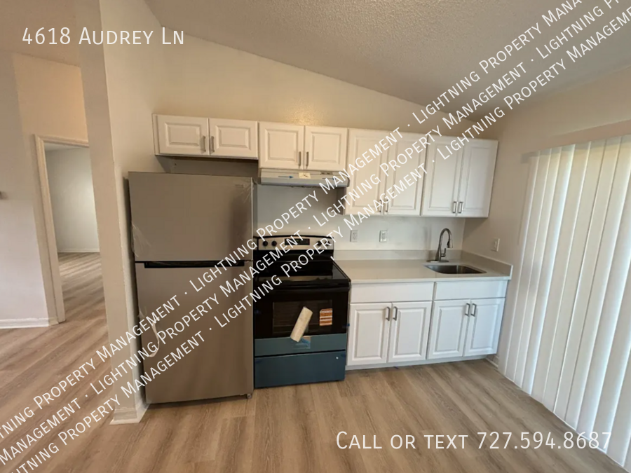 4618 Audrey Ln - Photo 3 of 8