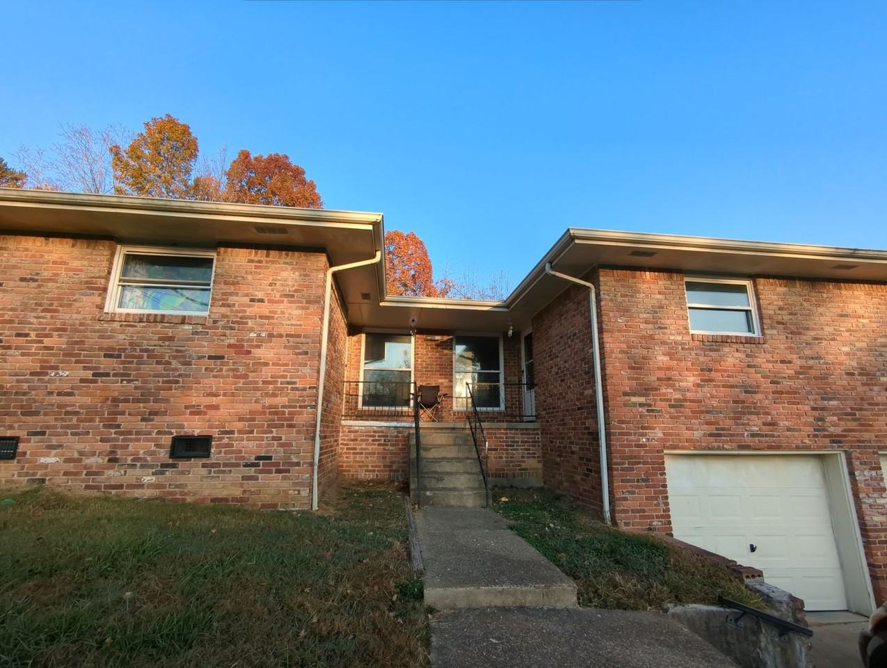 4669 Cary Ln - Photo 2 of 17