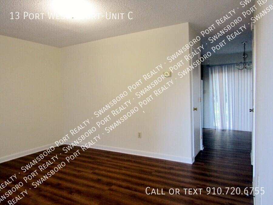 PORT WEST COURT-UNIT C & - Photo 4 of 15