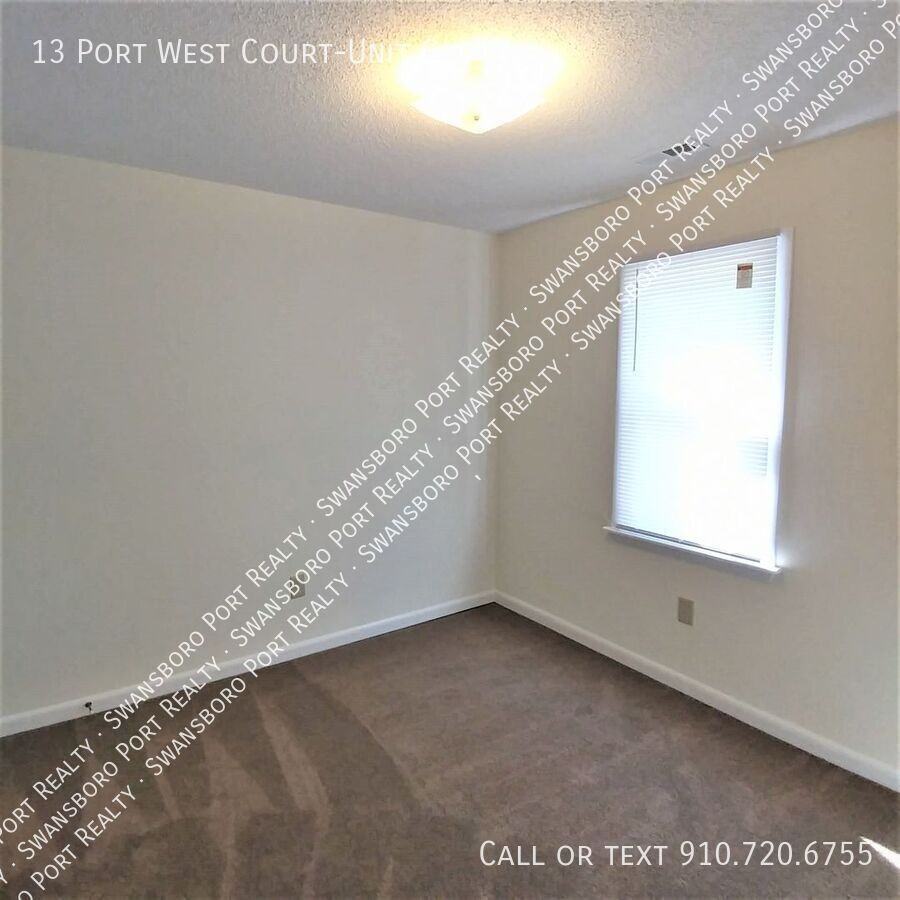 PORT WEST COURT-UNIT C & - Photo 6 of 15